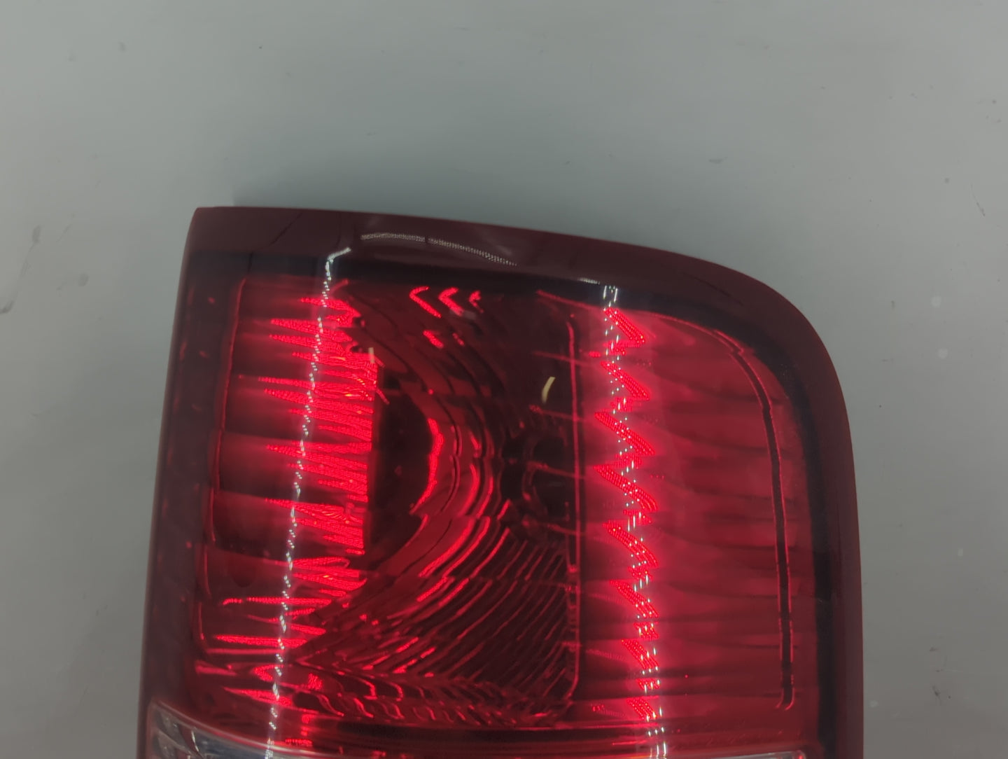 2004-2008 Ford F-150 Tail Light Assembly Passenger Right OEM Fits Fits 2004 2005 2006 2007 2008 OEM Used Auto Parts - Oemuse