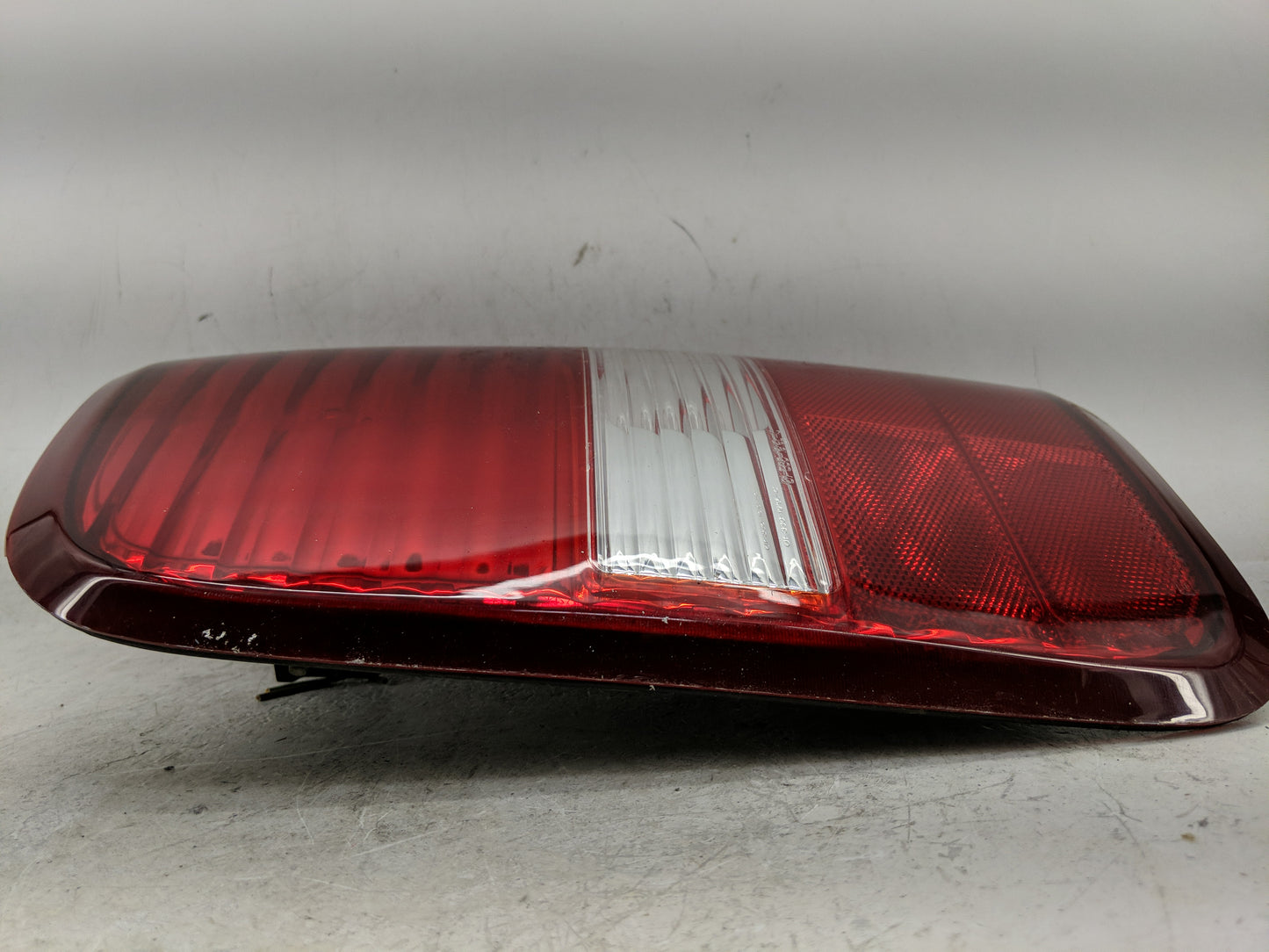 2004-2008 Ford F-150 Tail Light Assembly Driver Left OEM Fits Fits 2004 2005 2006 2007 2008 OEM Used Auto Parts - Oemusedaut
