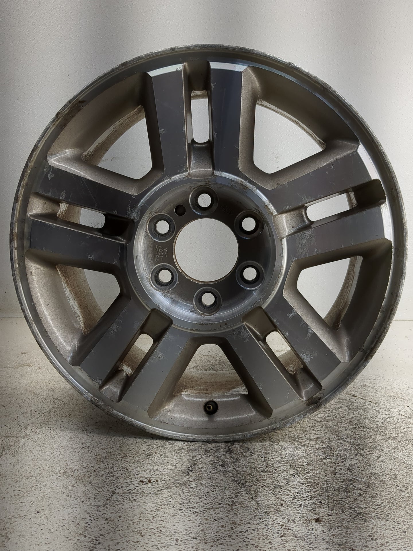 2005-2008 Ford F-150 Oem Wheel Rim 1361869 - Oemusedautoparts1.com