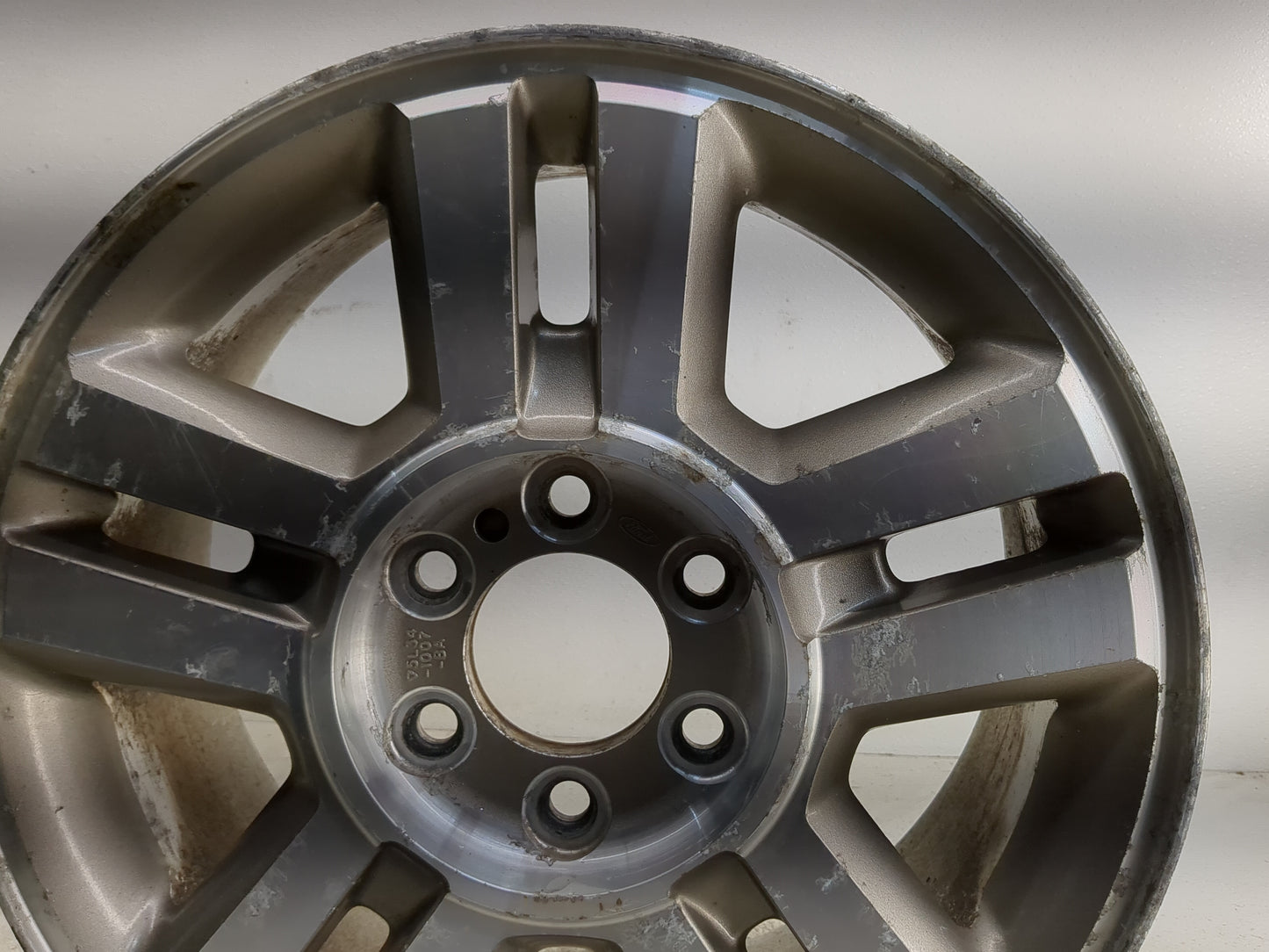 2005-2008 Ford F-150 Oem Wheel Rim 1361869 - Oemusedautoparts1.com