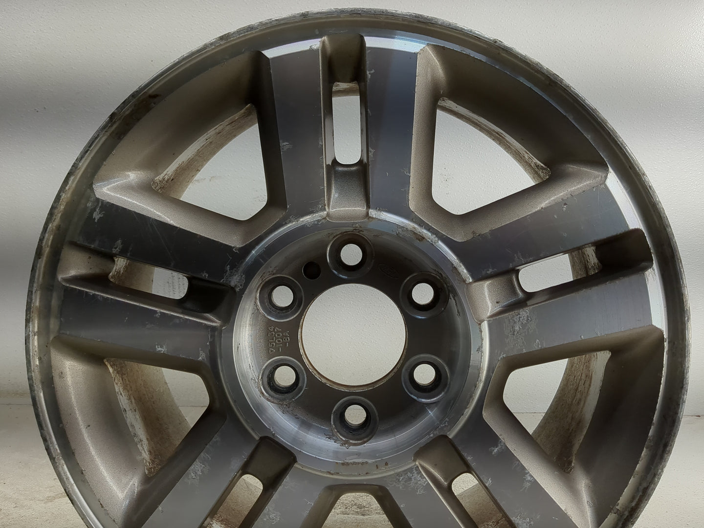 2005-2008 Ford F-150 Oem Wheel Rim 1361869 - Oemusedautoparts1.com