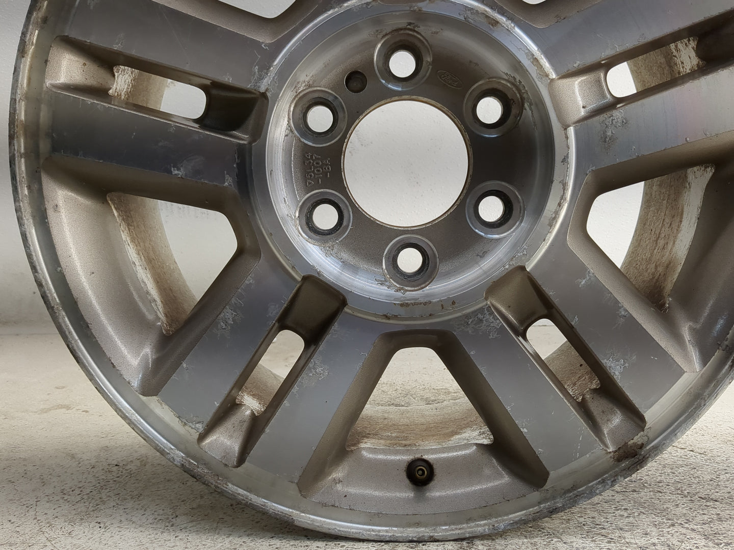 2005-2008 Ford F-150 Oem Wheel Rim 1361869 - Oemusedautoparts1.com
