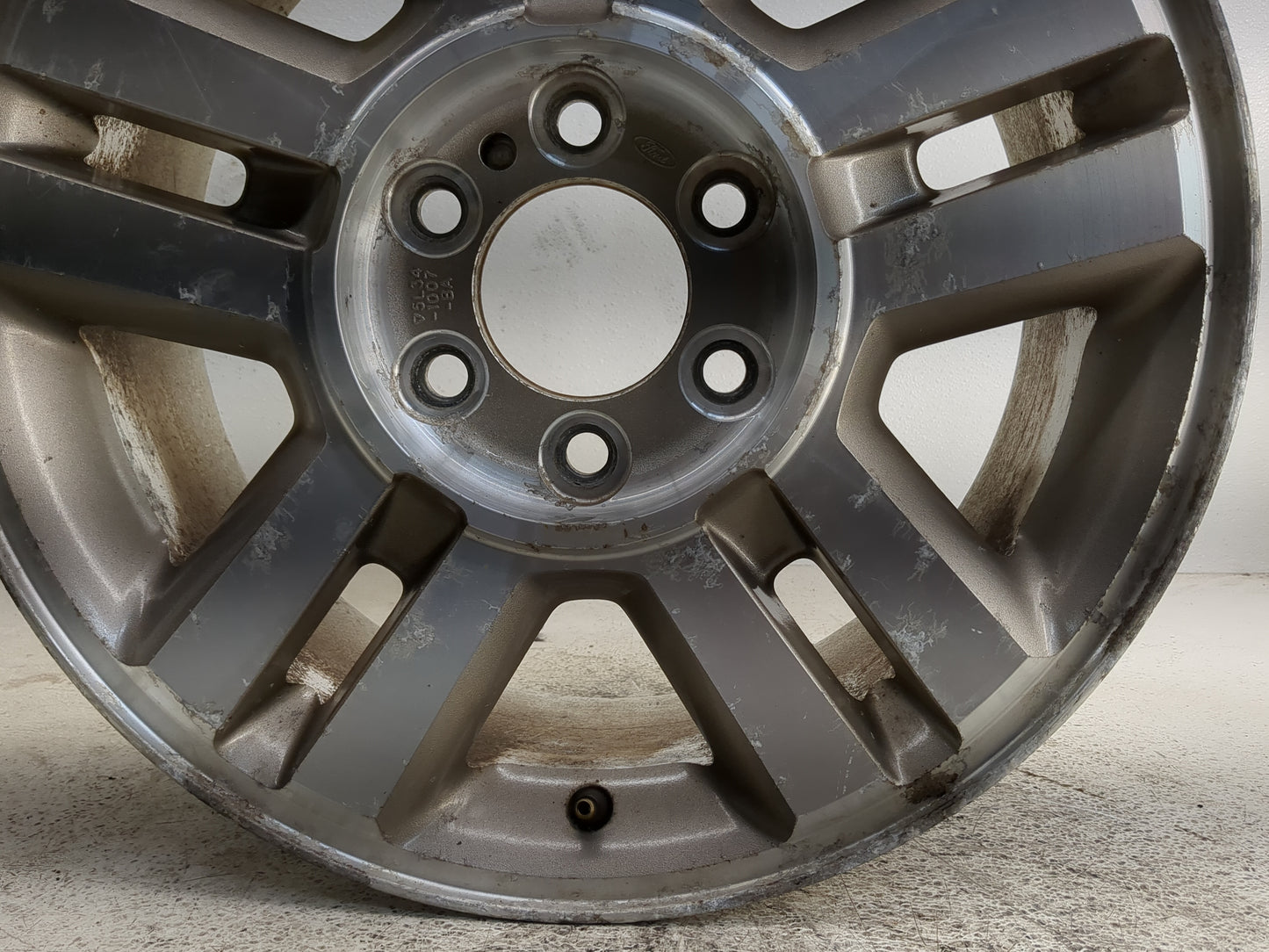 2005-2008 Ford F-150 Oem Wheel Rim 1361869 - Oemusedautoparts1.com