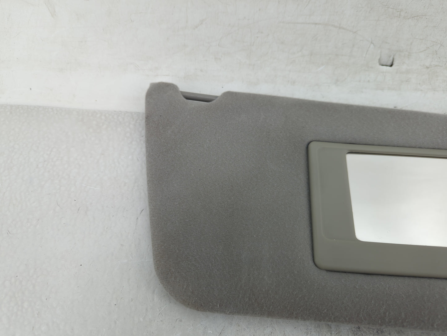 2014 Ford F-150 Sun Visor Shade Replacement Passenger Right Mirror Fits OEM Used Auto Parts - Oemusedautoparts1.com