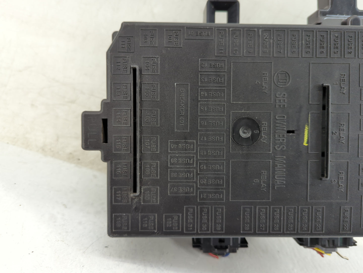 2005-2006 Ford F-150 Fusebox Fuse Box Panel Relay Module P/N:5L3T-14A067-AC Fits Fits 2005 2006 OEM Used Auto Parts - Oemuse