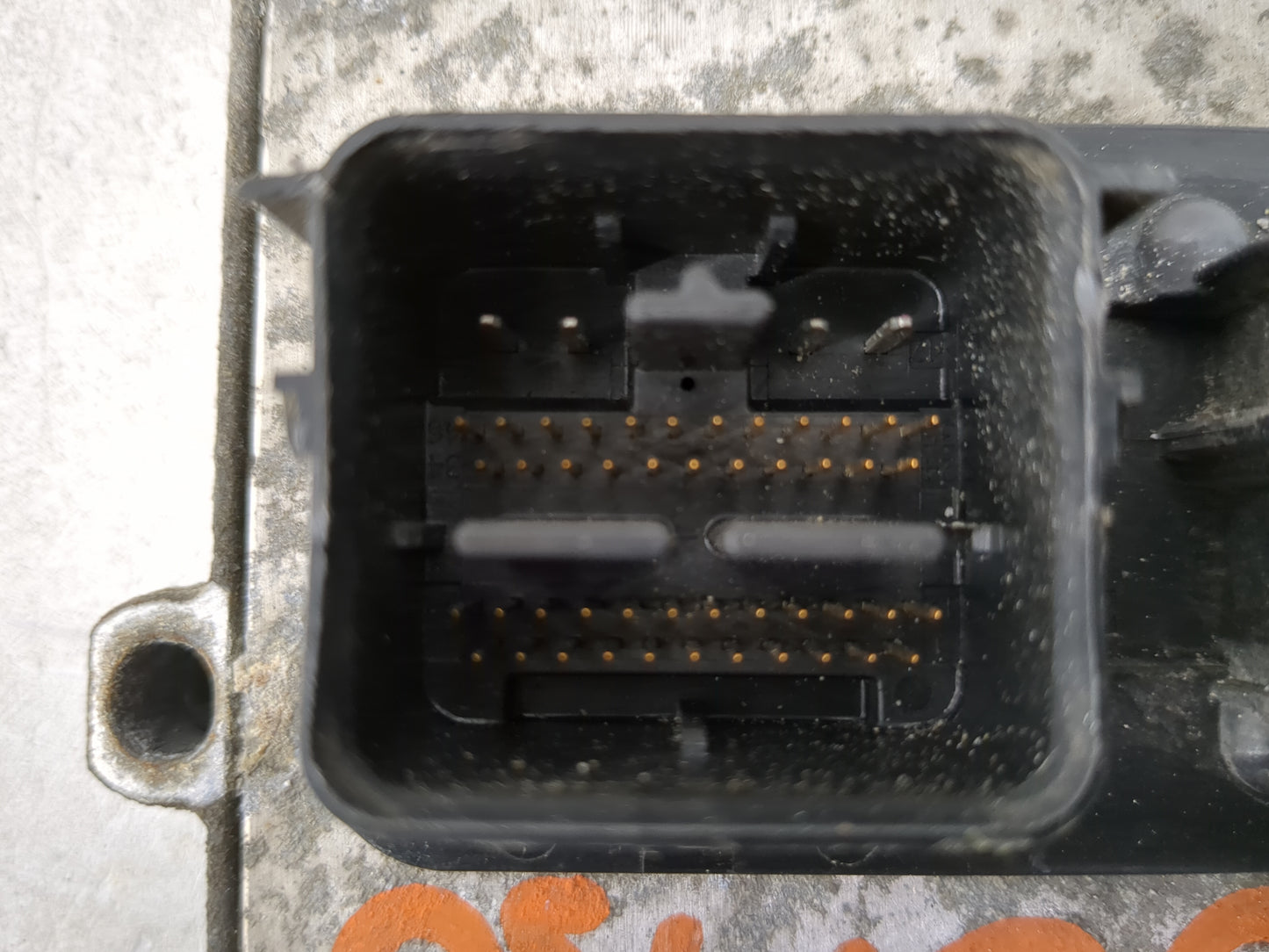 2006 Ford F-150 PCM Engine Control Computer ECU ECM PCU OEM P/N:6L3A-12A650-MB Fits OEM Used Auto Parts - Oemusedautoparts1.