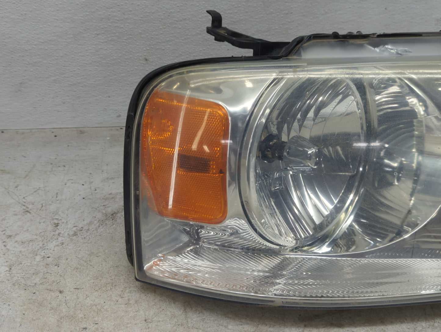 2006-2008 Ford F-150 Passenger Right Oem Head Light Headlight Lamp - Oemusedautoparts1.com