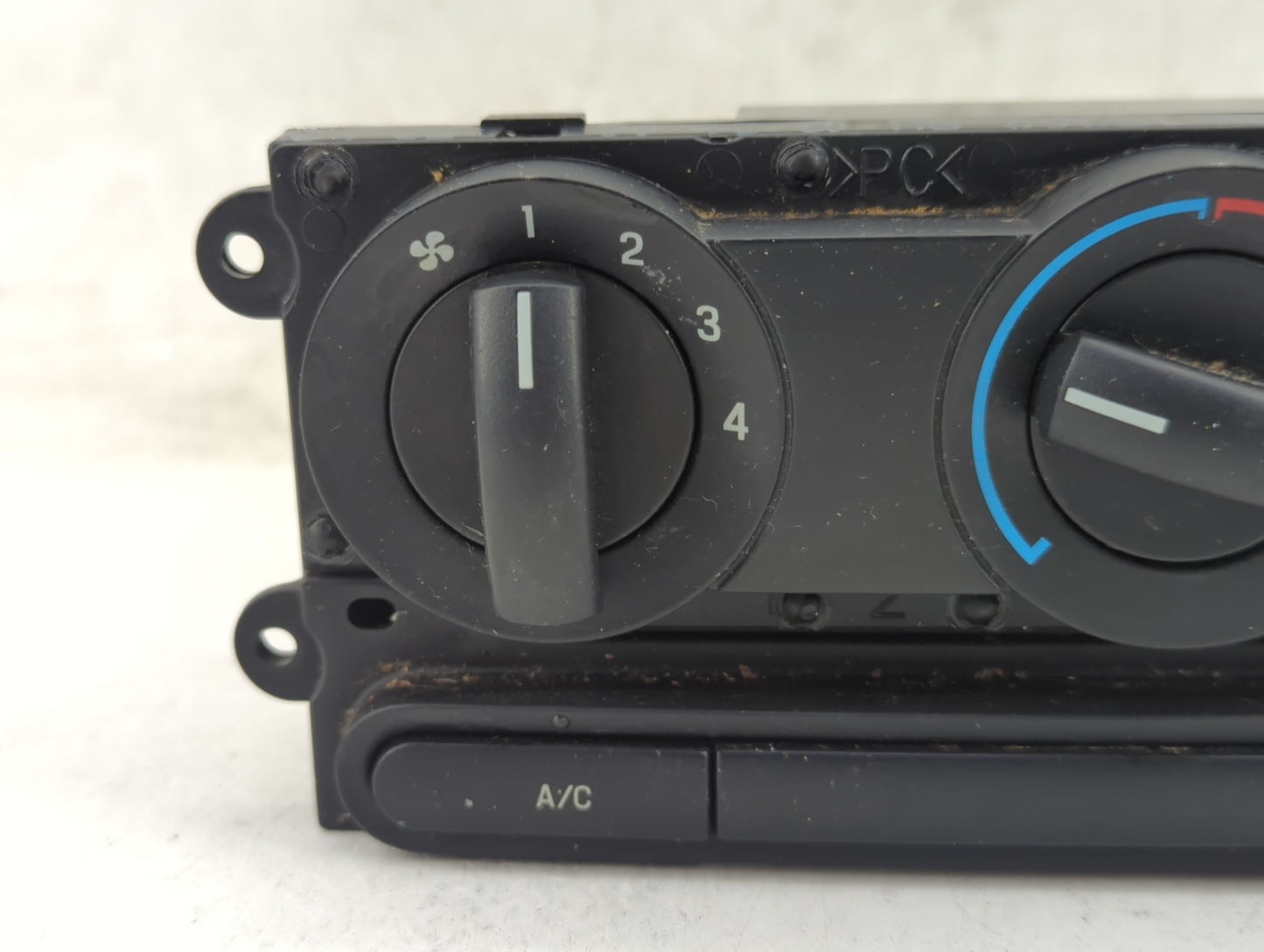 2004-2008 Ford F-150 Climate Control Module Temperature AC/Heater Replacement P/N:6L34-19980-AB 6LAB2Y3C02 Fits OEM Used Aut