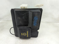 1998-2006 Ford F-150 Windshield Washer Fluid Reservoir Bottle Oem 1465762 - Oemusedautoparts1.com