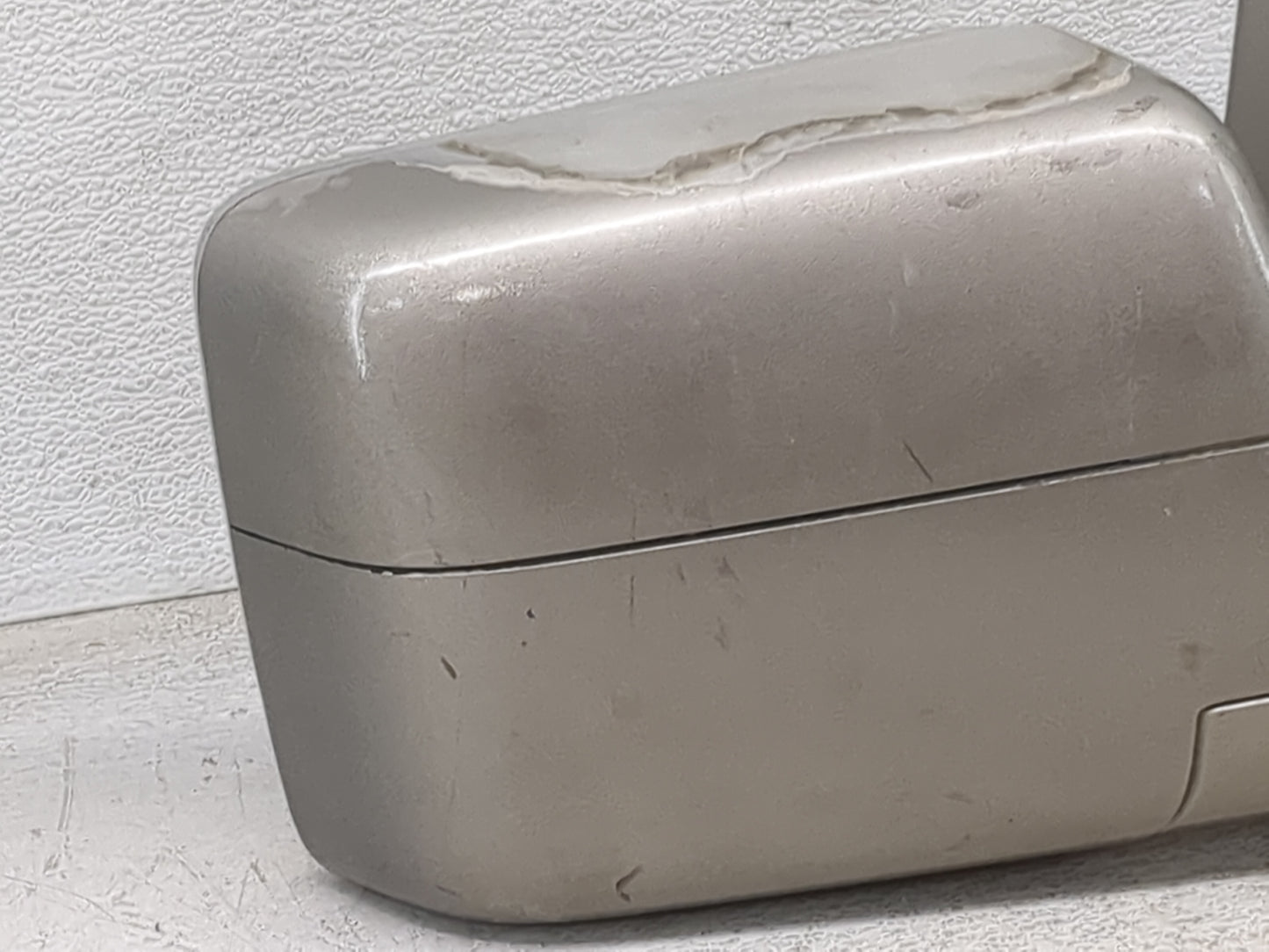 2006 Ford F-150 Passenger Side View Mirror - Right Door Mirror OEM Used - Oemusedautoparts1.com