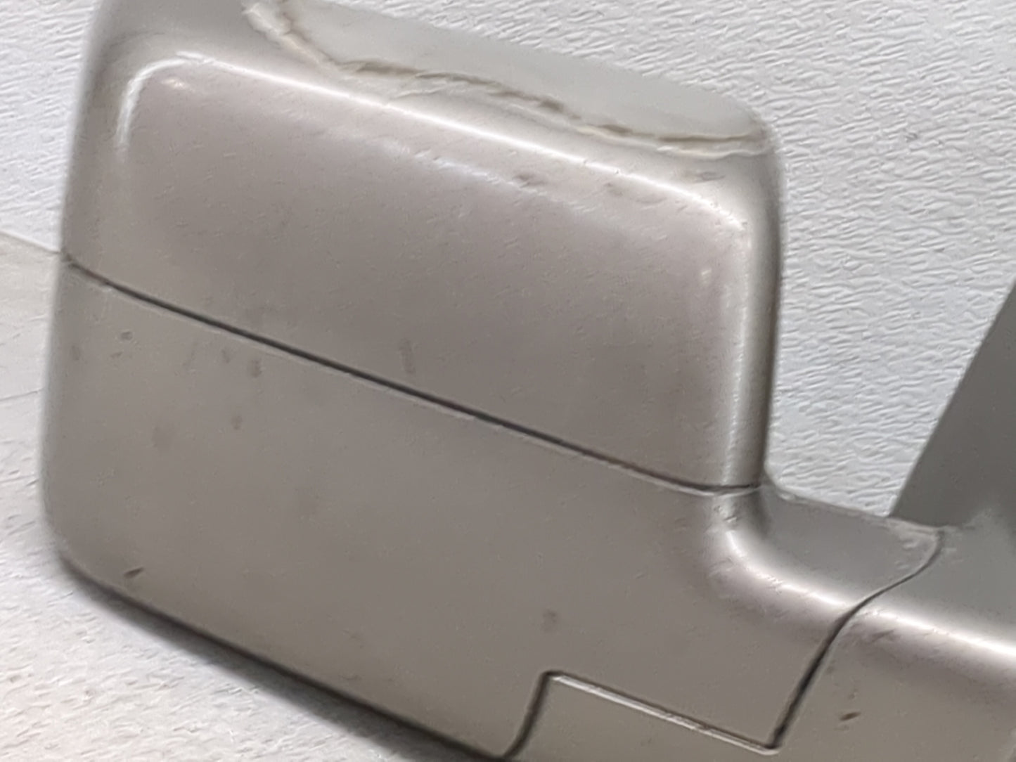 2006 Ford F-150 Passenger Side View Mirror - Right Door Mirror OEM Used - Oemusedautoparts1.com