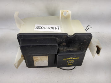 1998-2006 Ford F-150 Windshield Washer Fluid Reservoir Bottle 1482300