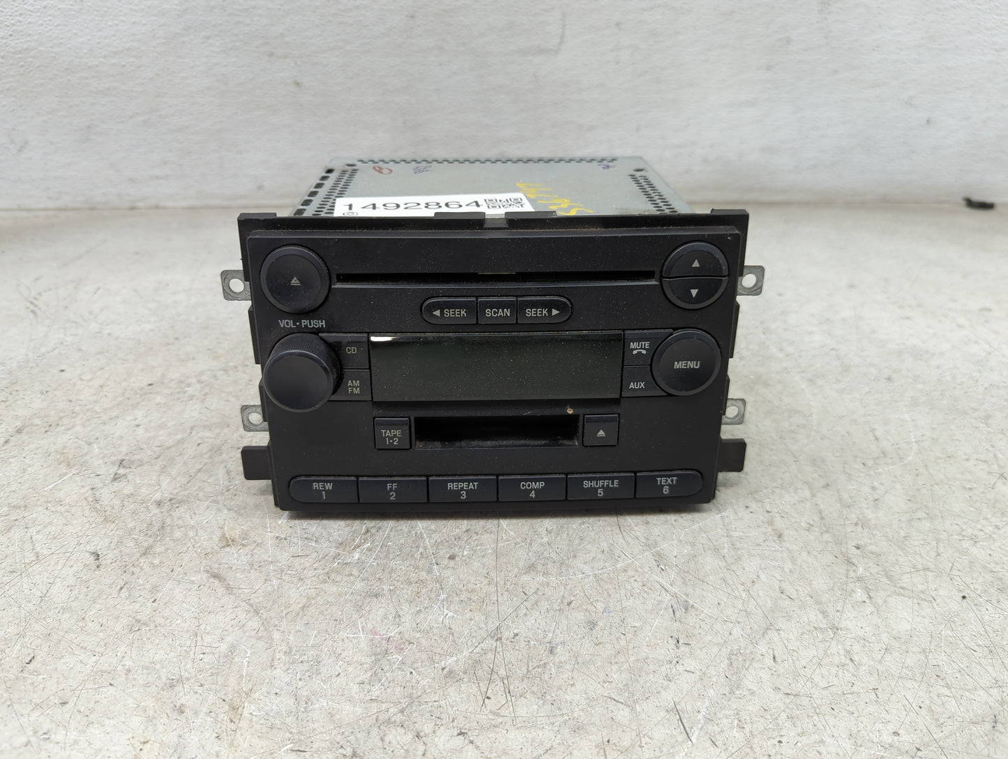 2005-2006 Ford F-150 Radio AM FM Cd Player Receiver Replacement P/N:5L3T-18C868-AD 5L3T18C869AD Fits Fits 2005 2006 OEM Used