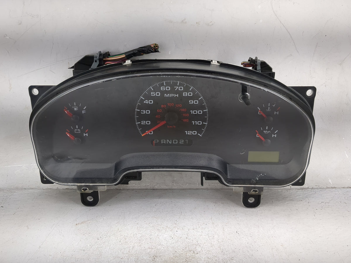 2006 Ford F-150 Instrument Cluster Speedometer Gauges P/N:VP4L3F-10A855-AD 6L34-10849-GD Miles: Fits OEM Used Auto Parts - O