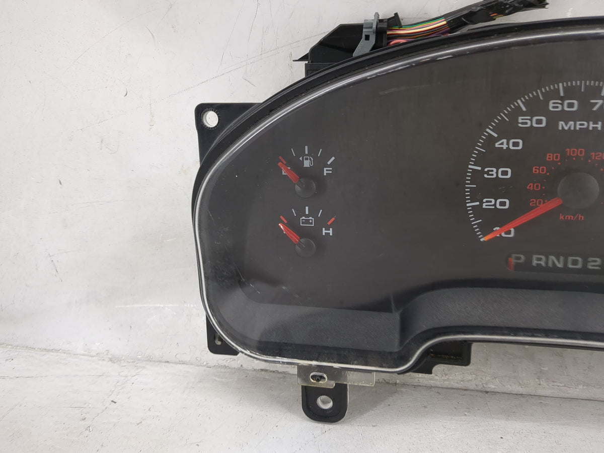 2006 Ford F-150 Instrument Cluster Speedometer Gauges P/N:VP4L3F-10A855-AD 6L34-10849-GD Miles: Fits OEM Used Auto Parts - O