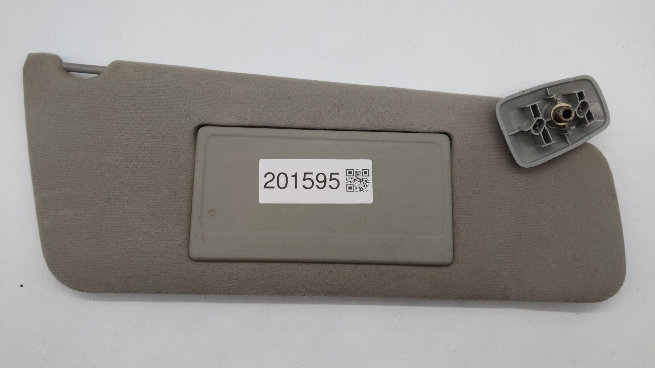 2004-2008 Ford F-150 Sun Visor Shade Replacement Passenger Right Mirror Fits Fits 2004 2005 2006 2007 2008 OEM Used Auto Par