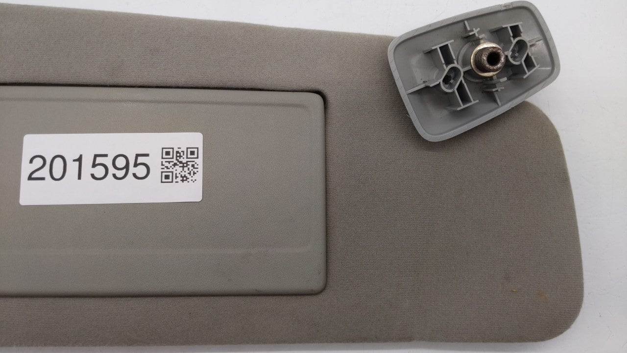 2004-2008 Ford F-150 Sun Visor Shade Replacement Passenger Right Mirror Fits Fits 2004 2005 2006 2007 2008 OEM Used Auto Par