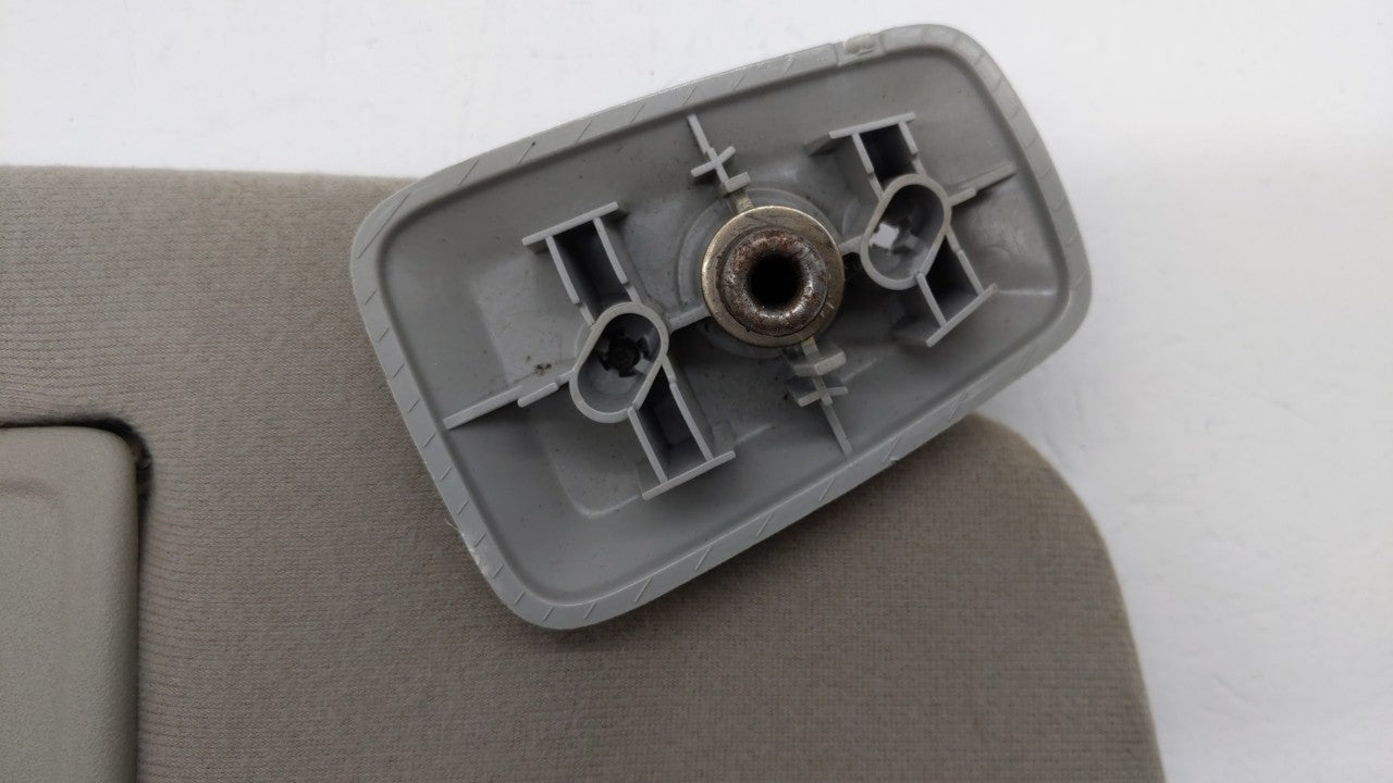 2004-2008 Ford F-150 Sun Visor Shade Replacement Passenger Right Mirror Fits Fits 2004 2005 2006 2007 2008 OEM Used Auto Par