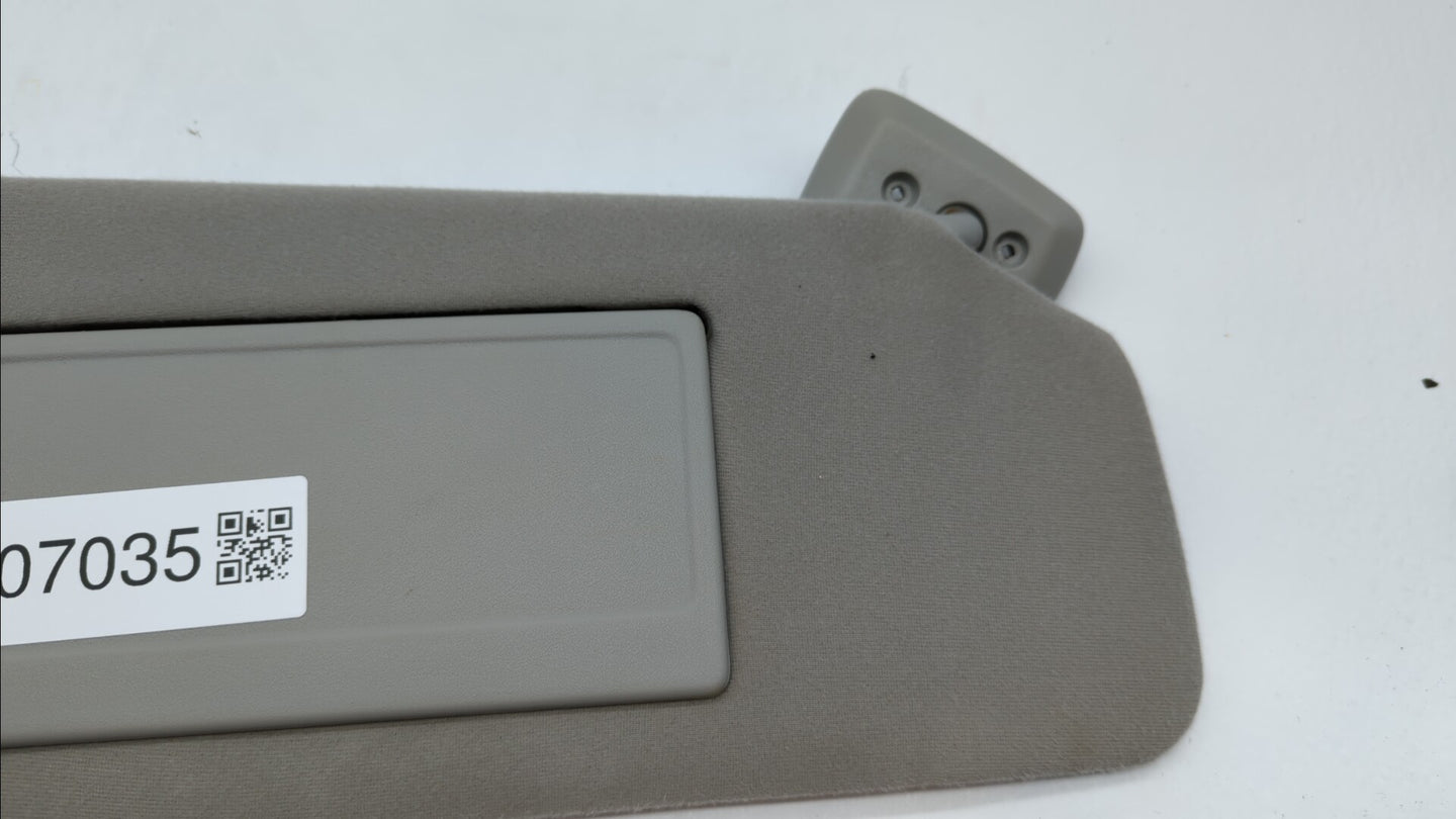 2004-2008 Ford F-150 Sun Visor Shade Replacement Passenger Right Mirror Fits Fits 2004 2005 2006 2007 2008 OEM Used Auto Par