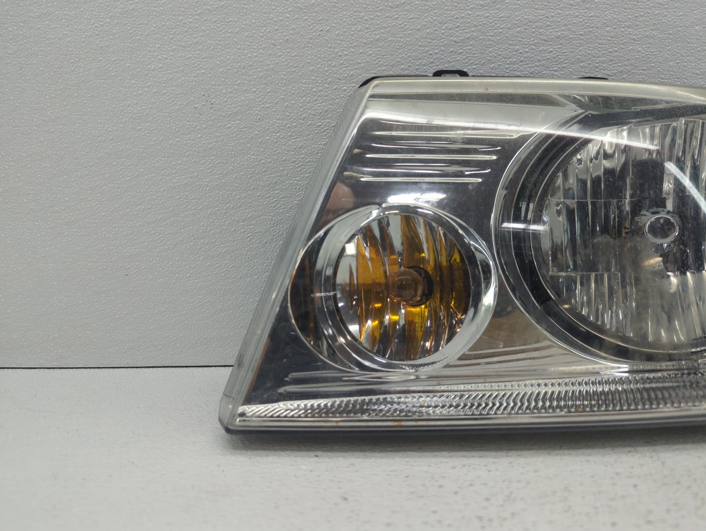 2004-2008 Ford F-150 Driver Left Oem Head Light Headlight Lamp - Oemusedautoparts1.com