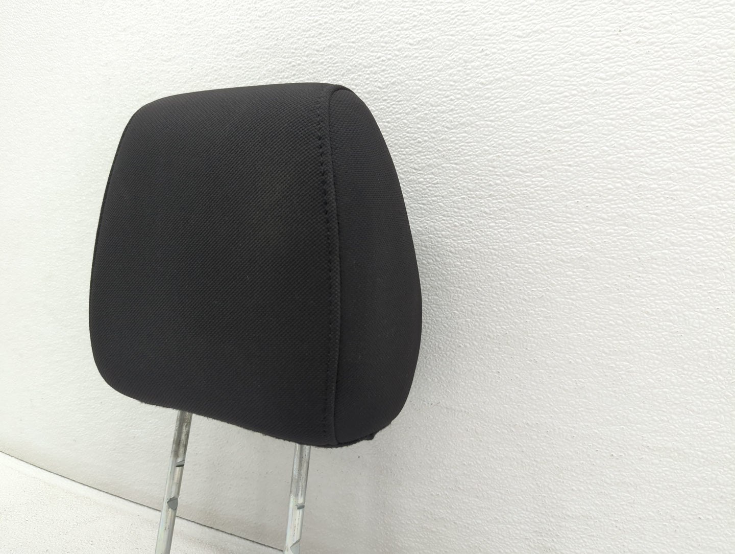2004-2008 Ford F-150 Headrest Head Rest Front Driver Passenger Seat Fits Fits 2004 2005 2006 2007 2008 OEM Used Auto Parts -