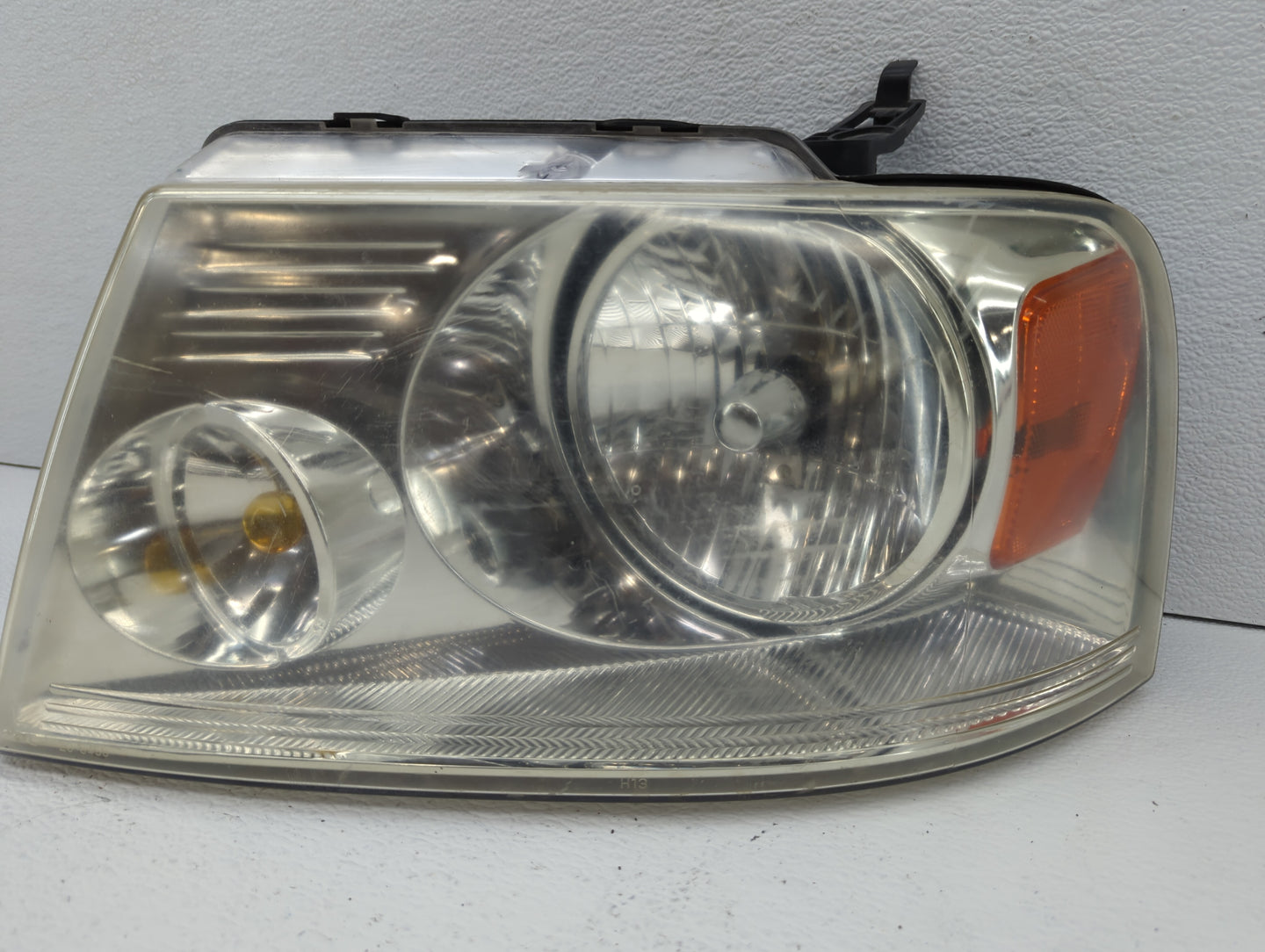 2004-2008 Ford F-150 Driver Left Oem Head Light Headlight Lamp - Oemusedautoparts1.com