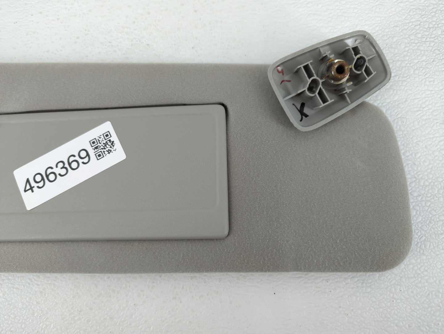 2004-2008 Ford F-150 Sun Visor Shade Replacement Passenger Right Mirror Fits Fits 2004 2005 2006 2007 2008 OEM Used Auto Par