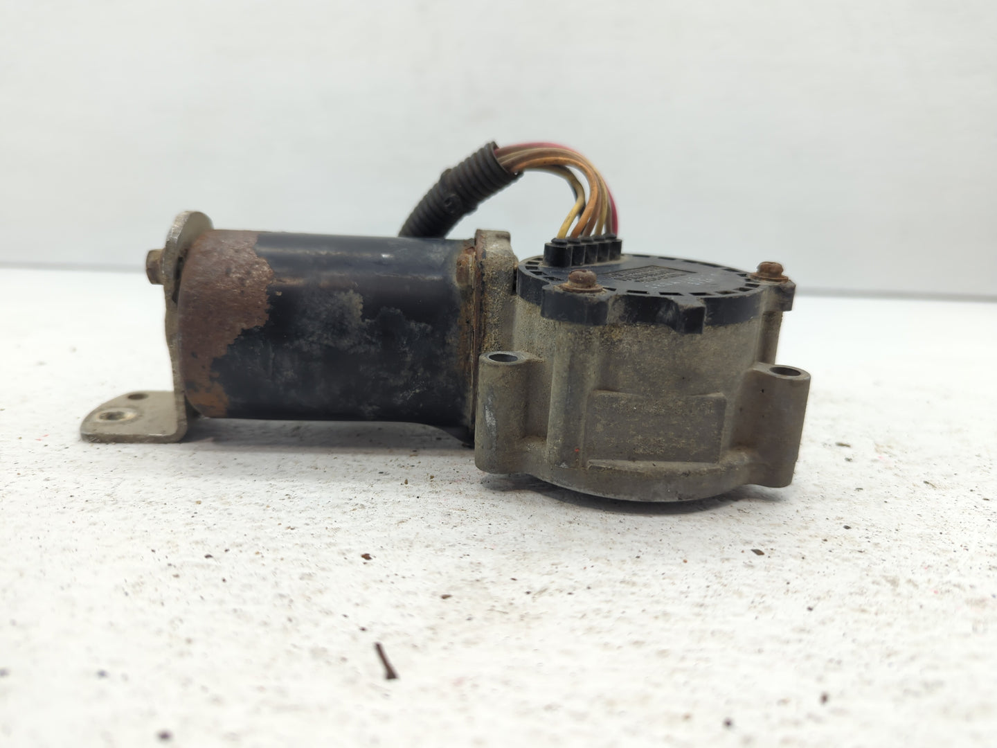 2004-2008 Ford F-150 Transfer Case Shift Actuator Motor - Oemusedautoparts1.com