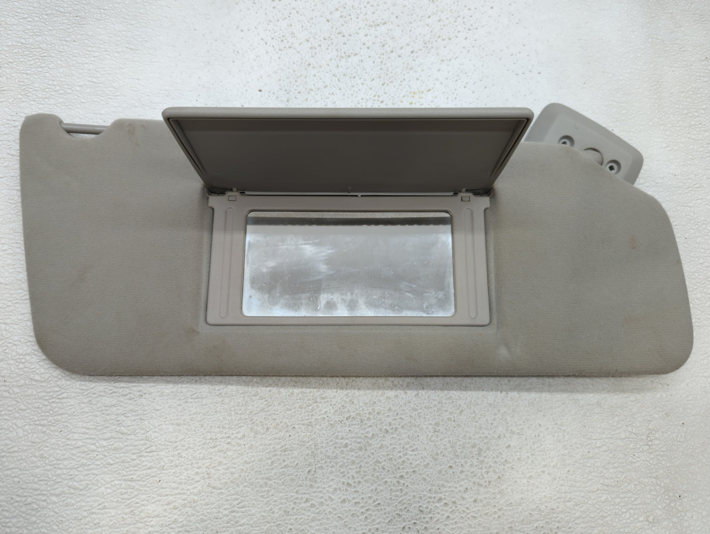 2004-2008 Ford F-150 Sun Visor Shade Replacement Passenger Right Mirror Fits Fits 2004 2005 2006 2007 2008 OEM Used Auto Par