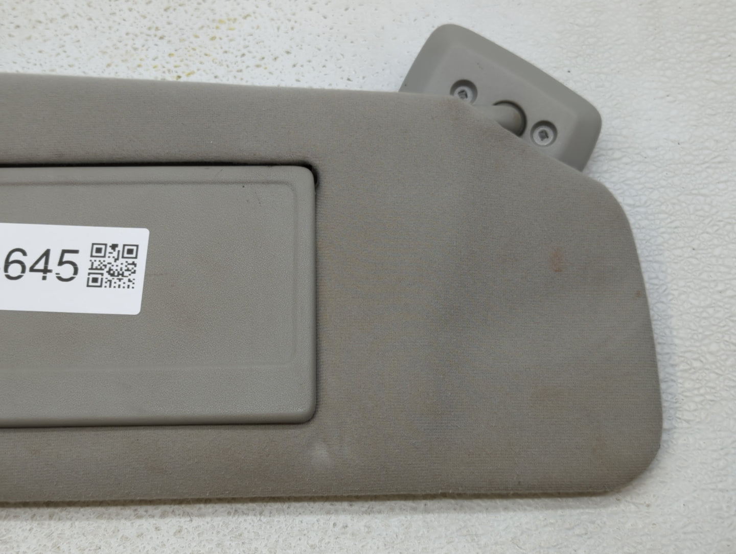 2004-2008 Ford F-150 Sun Visor Shade Replacement Passenger Right Mirror Fits Fits 2004 2005 2006 2007 2008 OEM Used Auto Par