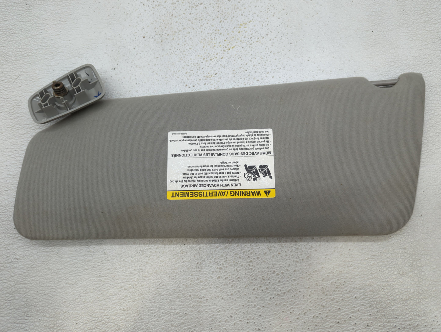 2004-2008 Ford F-150 Sun Visor Shade Replacement Passenger Right Mirror Fits Fits 2004 2005 2006 2007 2008 OEM Used Auto Par