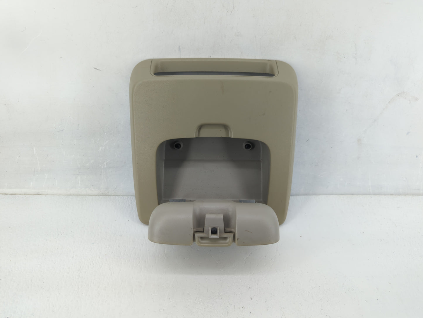 2004-2008 Ford F-150 Center Floor Console P/N:4684 828854 Fits Fits 2004 2005 2006 2007 2008 OEM Used Auto Parts - Oemusedau