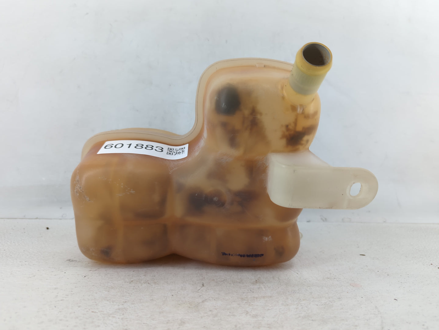 2004-2008 Ford F-150 Radiator Coolant Overflow Expansion Tank Bottle - Oemusedautoparts1.com