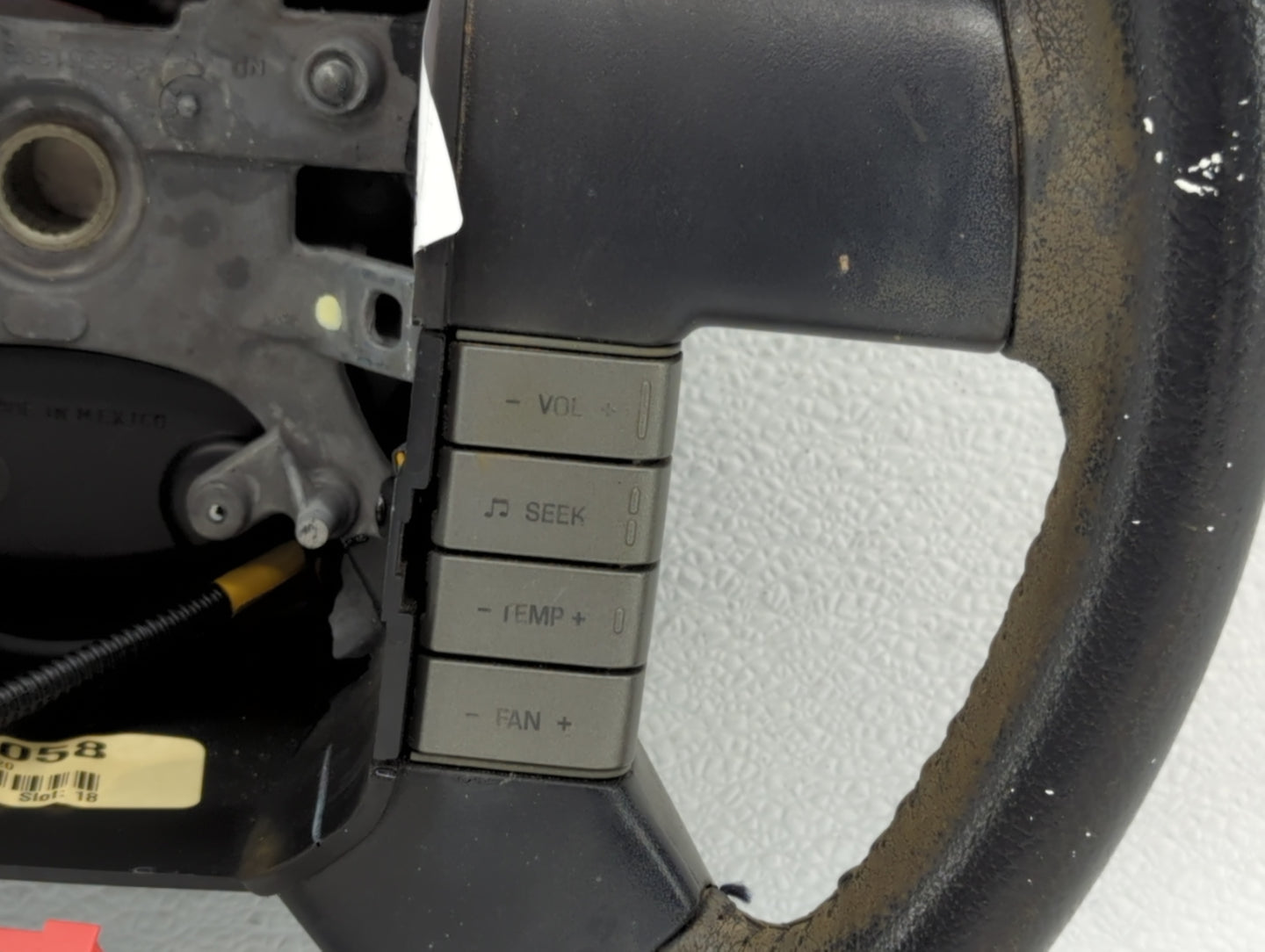 steering wheel - Oemusedautoparts1.com