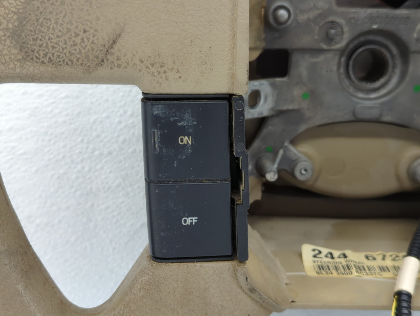 steering wheel - Oemusedautoparts1.com