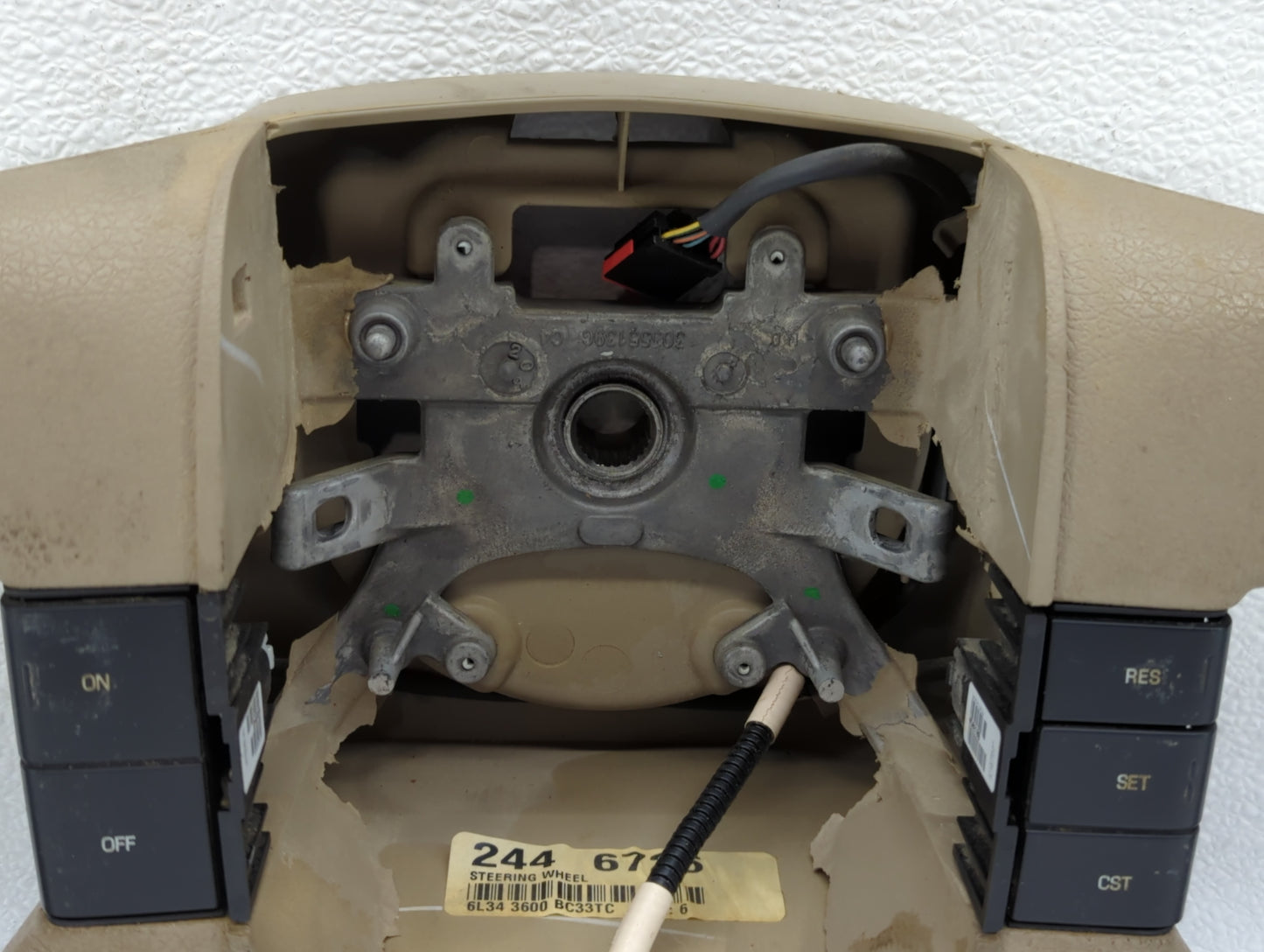 steering wheel - Oemusedautoparts1.com