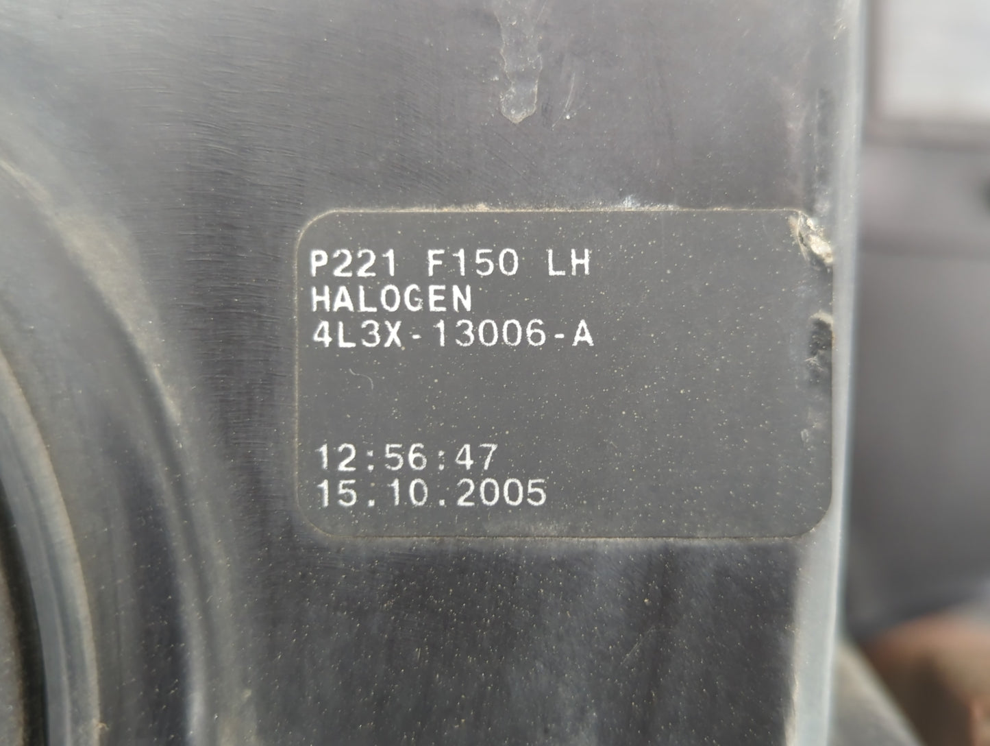 2004-2008 Ford F-150 Driver Left Oem Head Light Headlight Lamp - Oemusedautoparts1.com