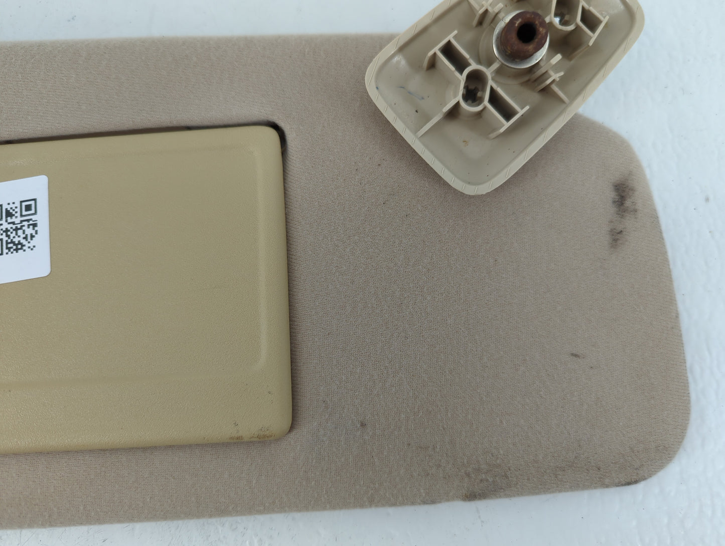 2004-2008 Ford F-150 Sun Visor Shade Replacement Passenger Right Mirror Fits Fits 2004 2005 2006 2007 2008 OEM Used Auto Par