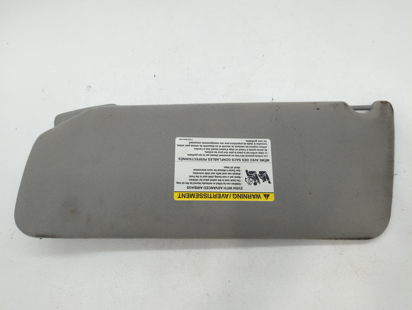 2004-2008 Ford F-150 Sun Visor Shade Replacement Passenger Right Mirror Fits Fits 2004 2005 2006 2007 2008 OEM Used Auto Par
