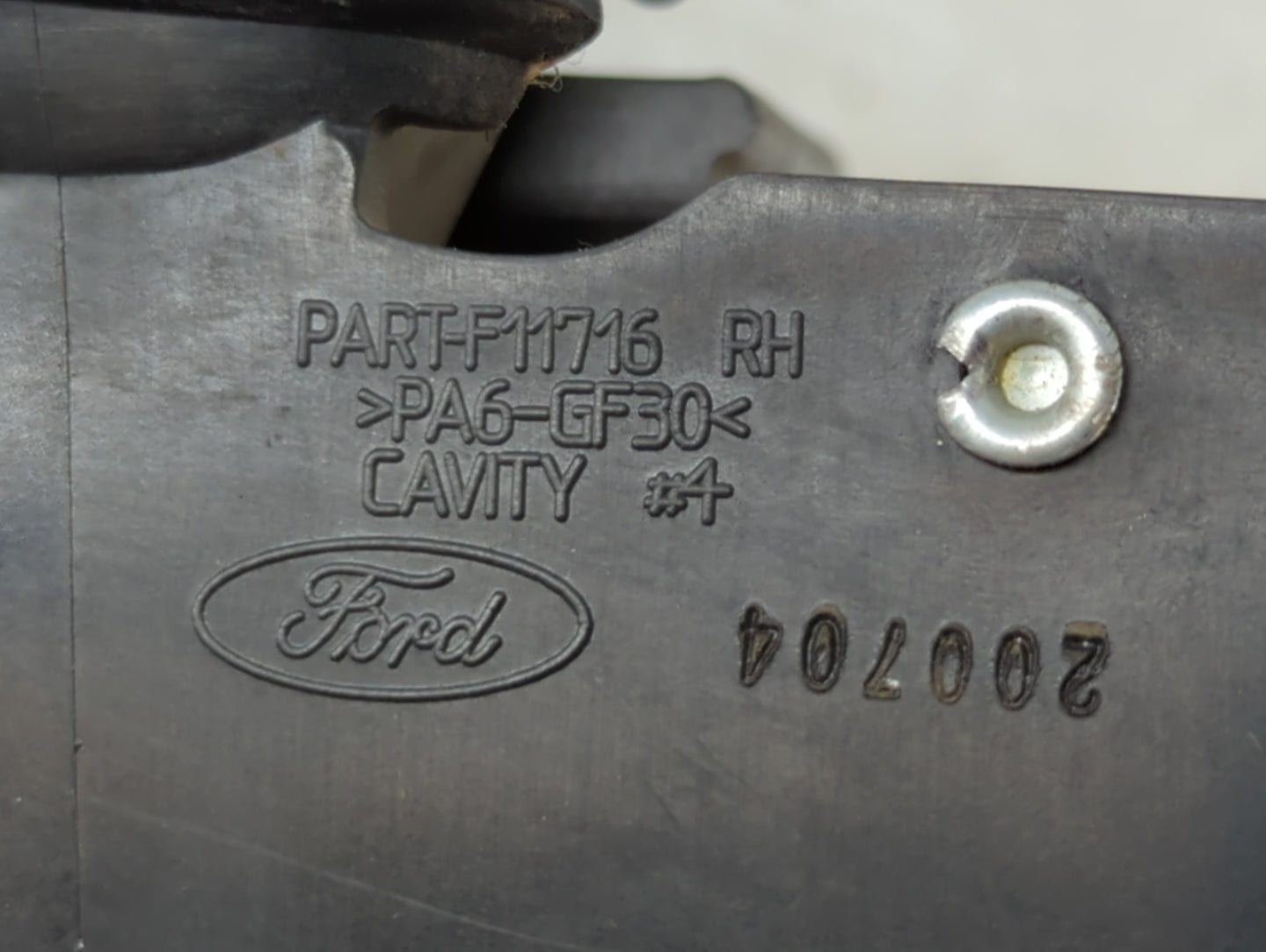 Ford F-150 Passenger Front Right Door Handle Exterior Assembly - Oemusedautoparts1.com