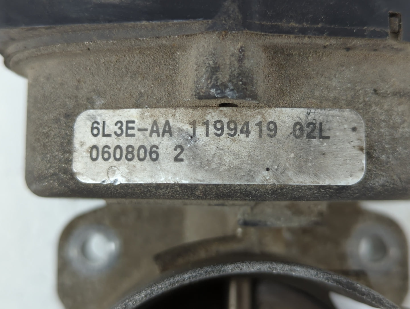 2004-2010 Ford F-150 Throttle Body P/N:6L3E-AA 1199419 02L Fits Fits 2004 2005 2006 2007 2008 2009 2010 OEM Used Auto Parts 