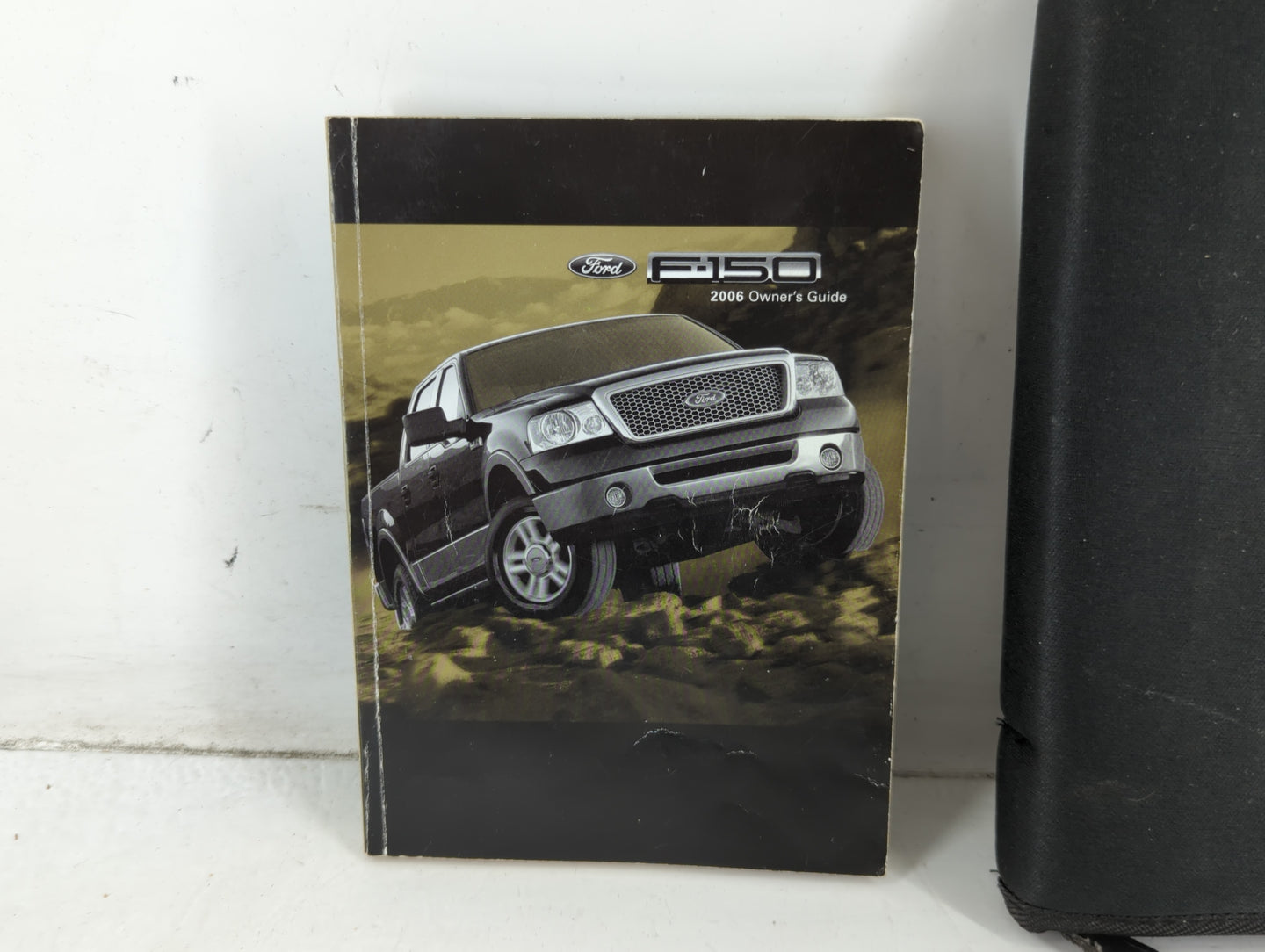2006 Ford F-150 Owners Manual Book Guide P/N:6L3J-19A321-LB OEM Used Auto Parts - Oemusedautoparts1.com