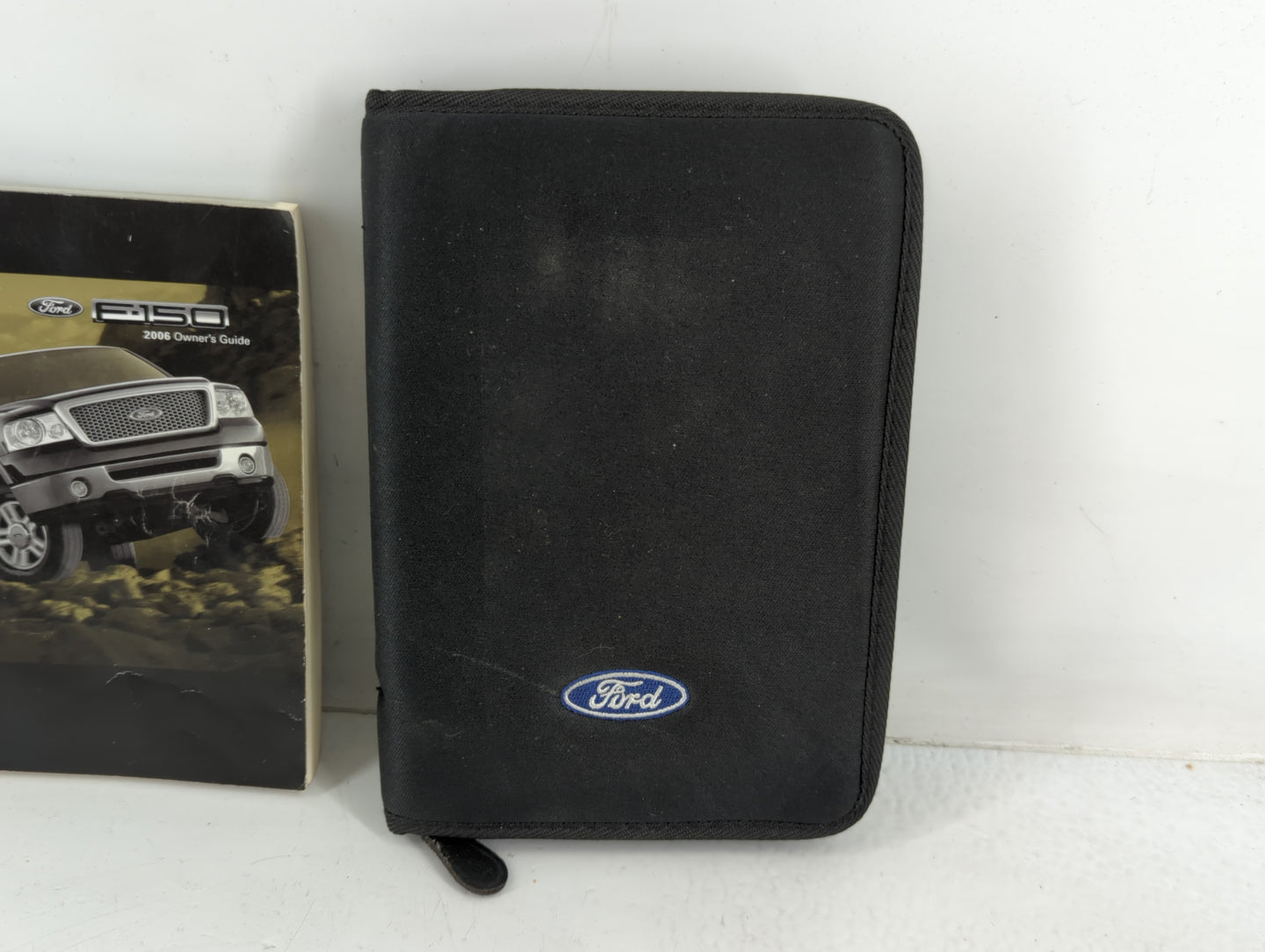2006 Ford F-150 Owners Manual Book Guide P/N:6L3J-19A321-LB OEM Used Auto Parts - Oemusedautoparts1.com