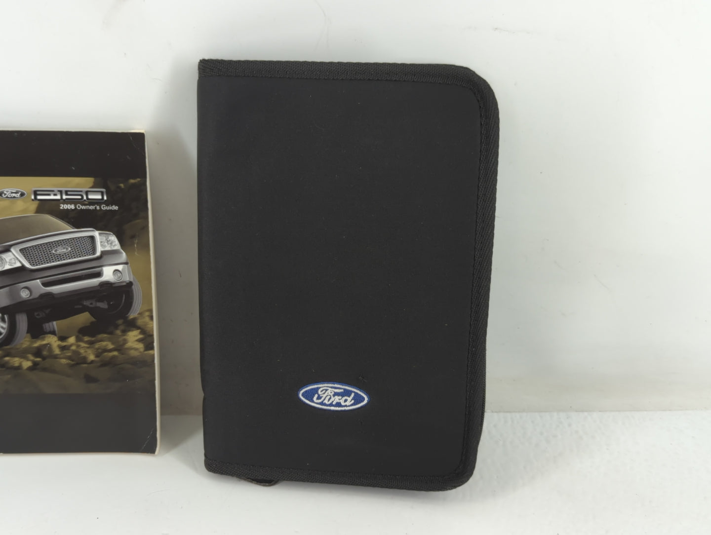2006 Ford F-150 Owners Manual Book Guide P/N:6L3J-19A3231-LA OEM Used Auto Parts - Oemusedautoparts1.com