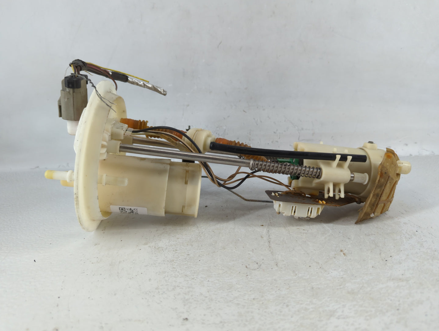 2006-2008 Ford F-150 Electrical Gas Fuel Pump Assembly - Oemusedautoparts1.com