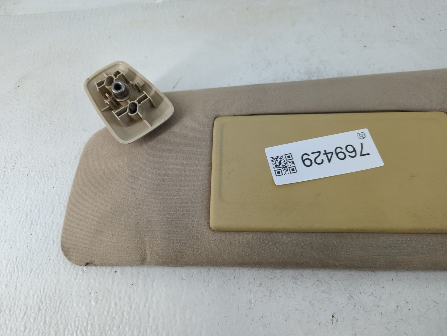 2004-2008 Ford F-150 Sun Visor Shade Replacement Driver Left Mirror Fits Fits 2004 2005 2006 2007 2008 OEM Used Auto Parts -