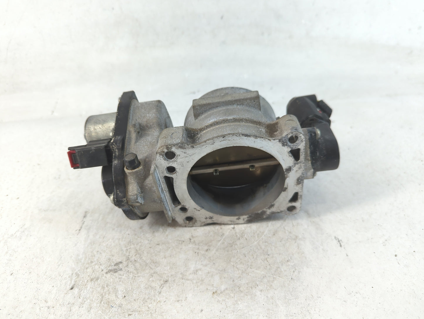 2004-2010 Ford F-150 Throttle Body P/N:1087071 02 6L3E-AA Fits Fits 2004 2005 2006 2007 2008 2009 2010 OEM Used Auto Parts -