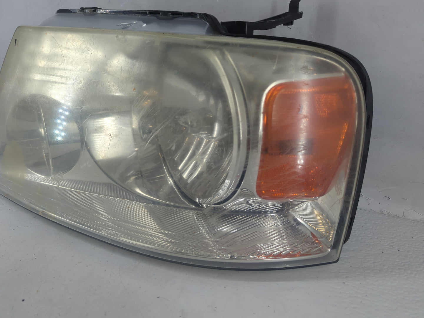 2004-2008 Ford F-150 Driver Left Oem Head Light Headlight Lamp - Oemusedautoparts1.com