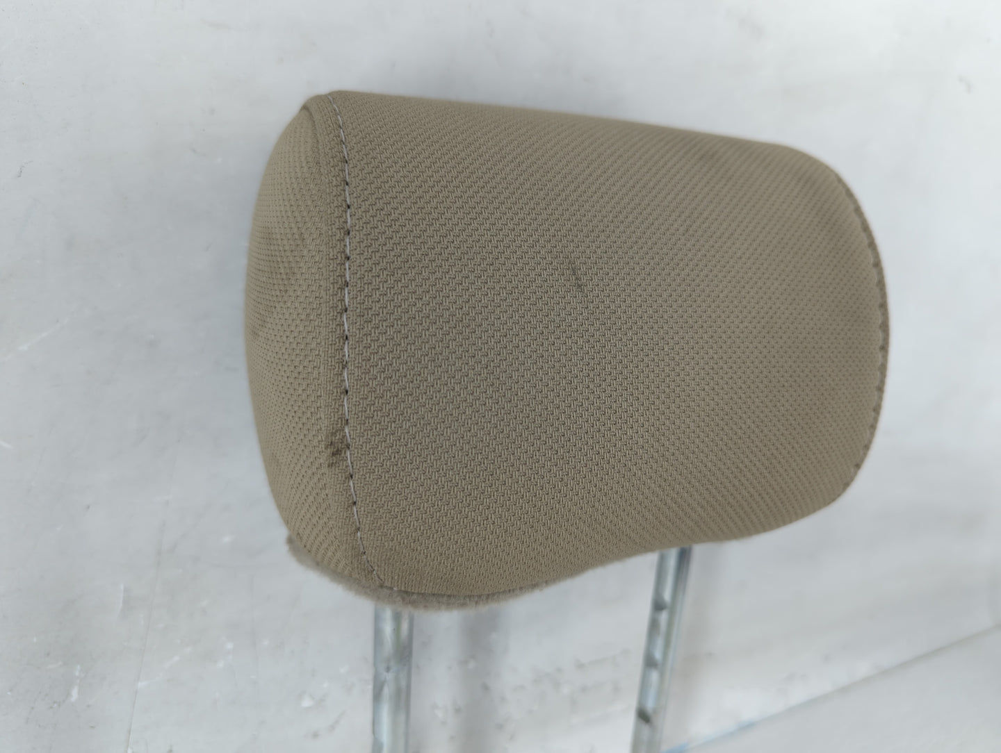 2004-2008 Ford F-150 Headrest Head Rest Rear Center Seat Fits Fits 2004 2005 2006 2007 2008 OEM Used Auto Parts - Oemusedaut