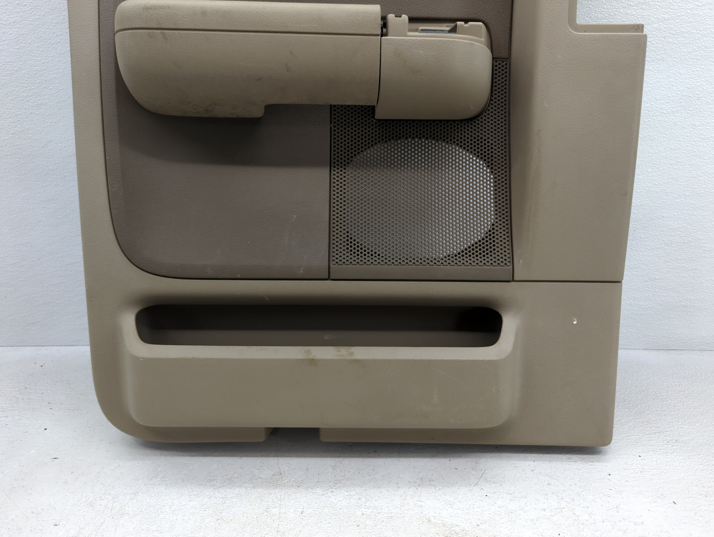 2006 Ford F-150 Rear Left Driver Interior Door Panel Trim - Oemusedautoparts1.com